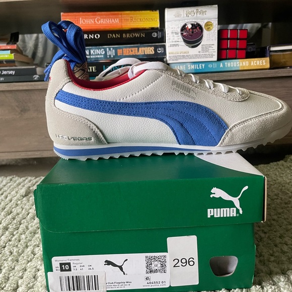 Puma Arizona Club Las Vegas Size 10 Women - Picture 1 of 6